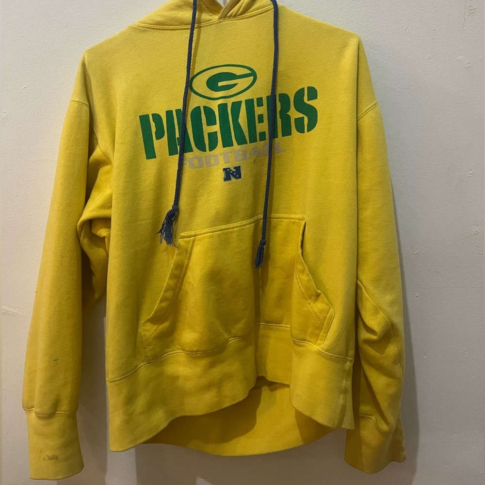 Yellow Packers NHL brand hoodie